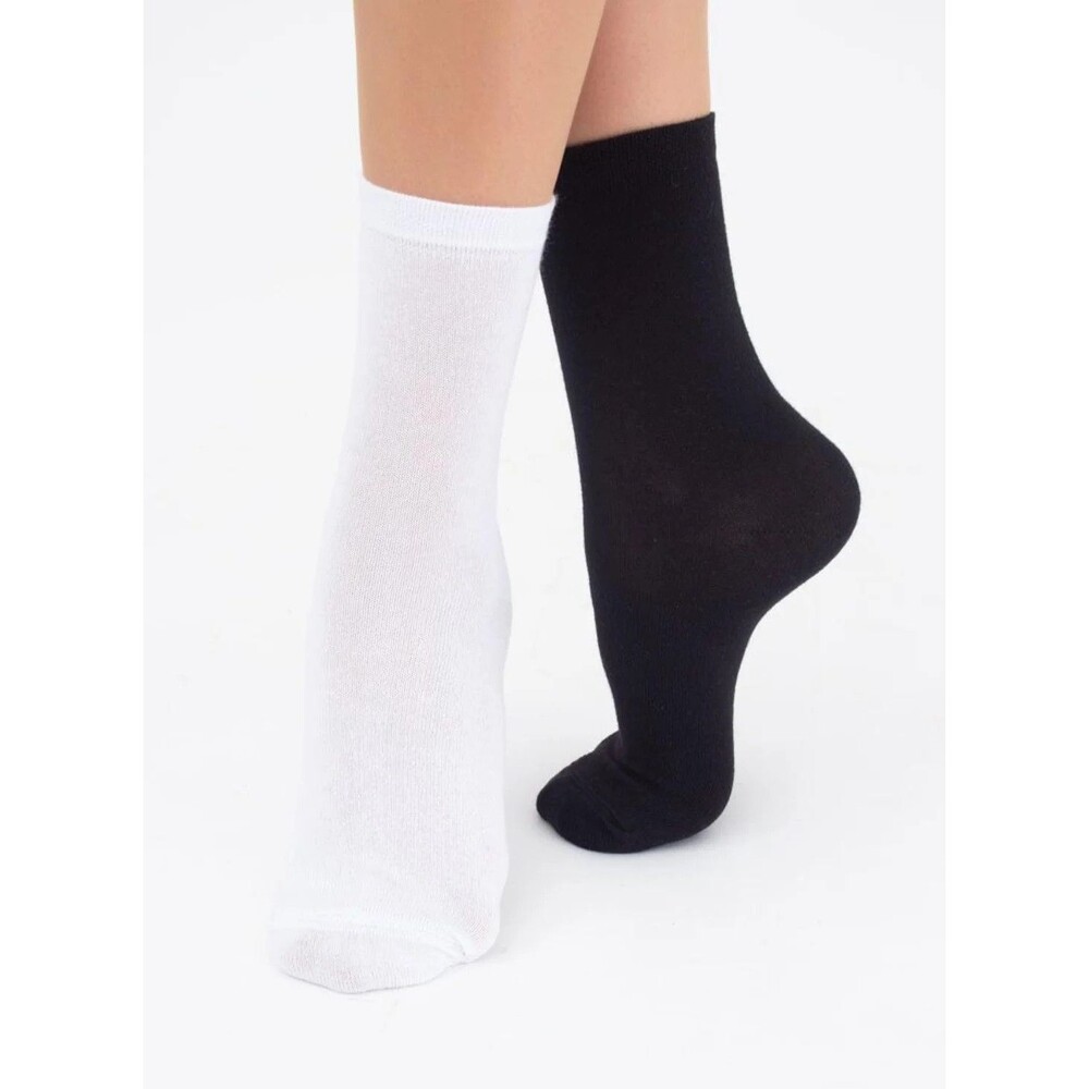 Women's socks, 2 pairs, size US 6–9
